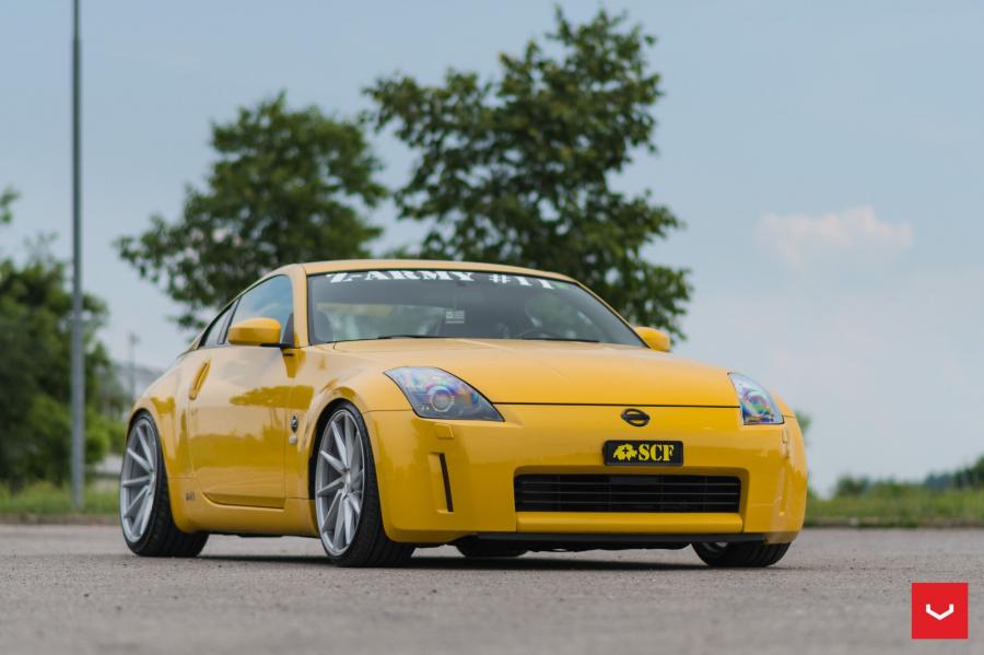 Nissan 350Z on Vossen Wheels (CVT) '2017